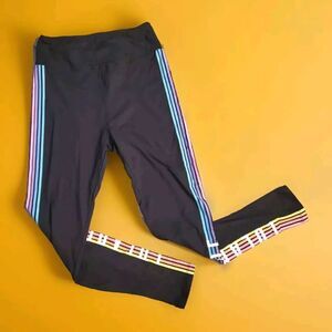 Lularoe Yoga Pants Women's One Size Fits XS/S Spelledout Logo Black Rainbow